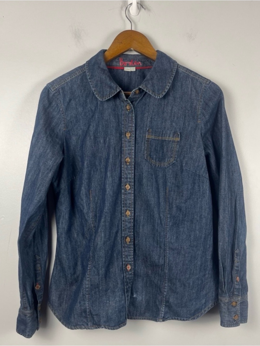 Boden chambry 100% cotton button down denim top size 8